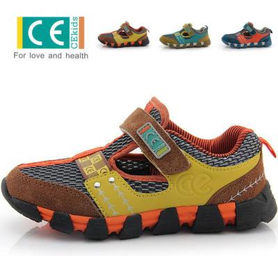 CE童鞋 2014春夏新款 男童真皮包頭涼鞋，透氣鏤空設(shè)計(jì)引領(lǐng)兒童框潮流